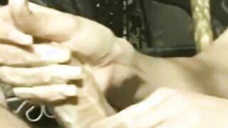 Lets Rubs Your Dick And Arouse An d Feel Gorgeous