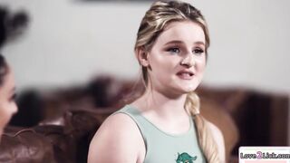 Big Tit cougar facesits a blonde babysitter