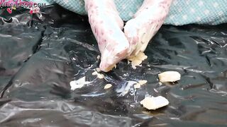 bimbos Leaking Wax On Her Toes and Trample Banana -