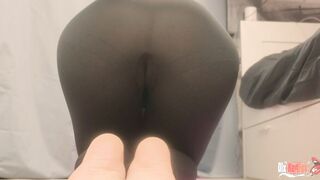 Yoga instructor gets boned by 1 of her students