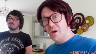 Newbie amateur sucking off geeks