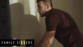 (Codey Steele) Has His Penis Wrapped Into Of (Rachael Cavalli’s)