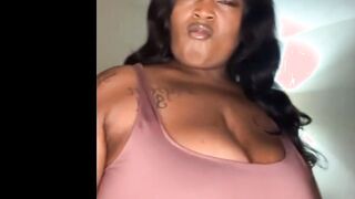Long Lizz huge breasts