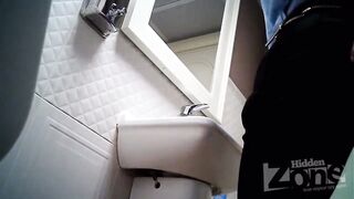 Pissing91