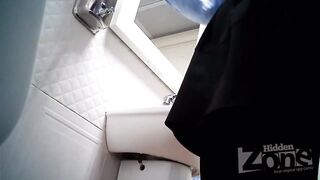 Pissing91