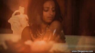 India nSweetheart Shows Off Her Bombshell