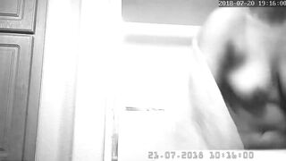 Beauty thick hispanic after shower