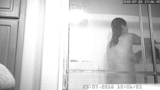 Beauty thick hispanic after shower
