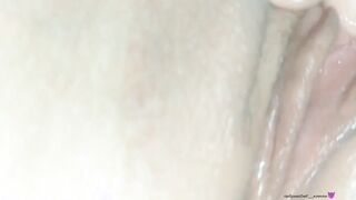 Women With Tight Pink Vagina Masturbates And Moans Deliciously