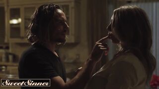 (Kayley Gunner) And Her Son Inside Law (Tyler Nixon) Share
