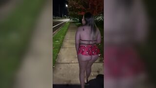Halloween outfit inside outdoor make's him rough and screwed's me