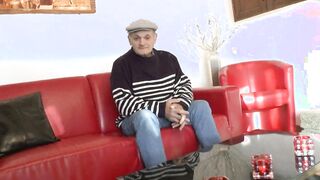 Mature man celebrates with 4 stunning Women