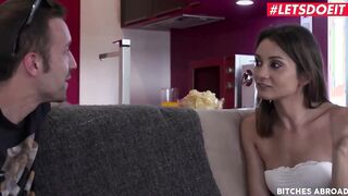 LETSDOEIT - (Valentina Bianco, Franck Franco) Dark Hair Tourist milf Valentina