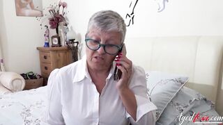OMAHOTEL Older Ladies enjoys With Dildos and Friends