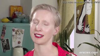 Blonde Women Loves To Play With Sex Toys