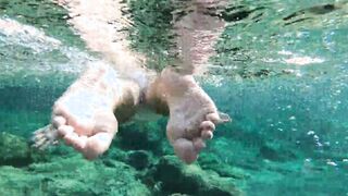 I go diving with my Ass Plug (Anal Toy swimming)