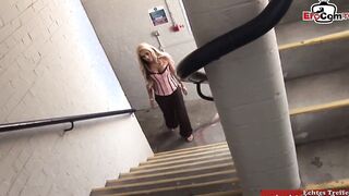 INCREDIBLE BLONDE HOT LOVES DOUBLE CREAMPIE