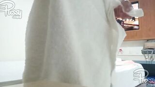 LOLLIPOP INTO ORIENTAL TWAT