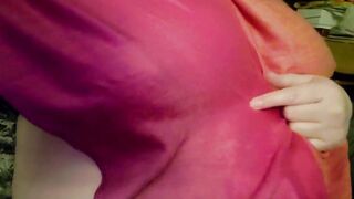 Amazingly Hot curvy hot boob tease and reveal