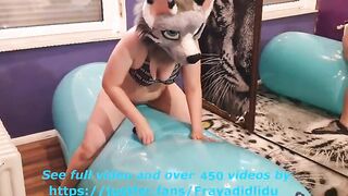 jumping on my infla noodle and having fun with my snatch