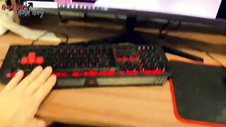 Geek played a anime game and dreamed that a women
