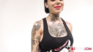 Interview with big boobed inked beauty Genevieve Sinn