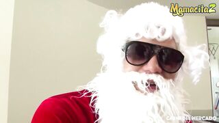 mamacitaz ana mesa pedro nel christmas eve with santa and
