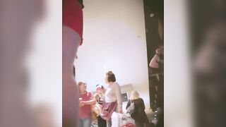 Espiando bajo faldas 10