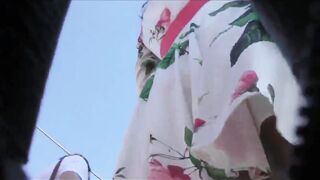 Real Deep Upskirt