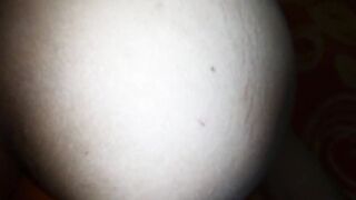 a flaquita se la meto por el ano