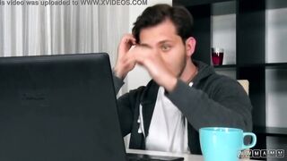 Turned On bimbo fucks and squirts