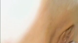 Wir spielen Blinde Kuh im Porno version