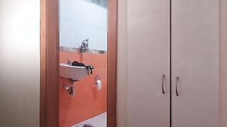 I spy on my stepmom while I masturbate until she