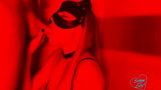Oral Sex inside Red Light - SOboyandSOgirl