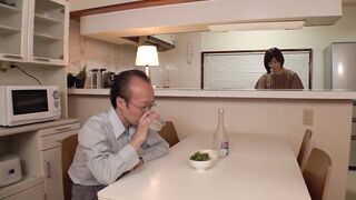 今すぐヤリたい欲求不満なｇカップ美人妻　旦那の部下に酔わされ、寝取られ、調教され…　池谷佳純