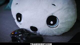 Tiktoker Cunt With Mouth Boned During Quarantine Lockdown