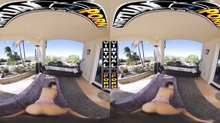 VIRTUAL PORN - Gianna Dior Stuffed Deep With Long African