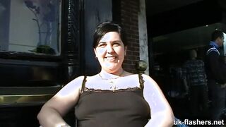 British Fattie Masturbating into a Outdoor Bar
