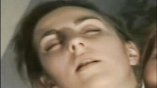 Erster eigener deutscher Lesbenporno