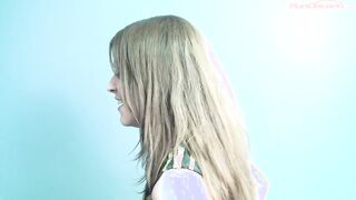 Dolly Dagger fucks tiny chinese penis