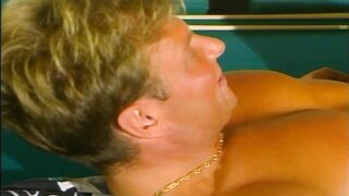 Geile Ossi Schlampe wird richtig eingelocht Vintage 1993