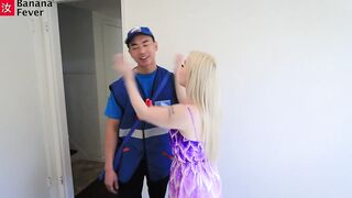 Unemployed Blonde Hoe Gets Offers By Banging oriental Mailman