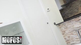 Pervs on Patrol - (Jordi, Alyssa Reece) - Spying On