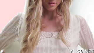 Amateur teens Minerva gets ready to cum at last