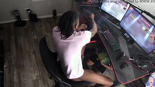 the game or this soak booty twat?! Kxng Unkasa
