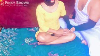 Sex spray to aunty for half an hour Hindi audio