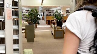 Voyeur College cunt with mouth without Lingerie Pose inside the Library