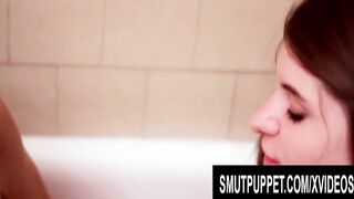 GenLez - Eighteen Alice March and Rilee Marks Romantic Dyke