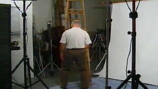 Older photographer gets to pounded young curvy skank at his studio