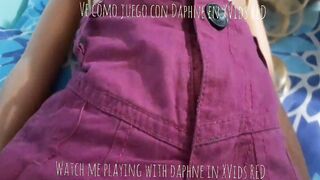 Showing Daphne's body (promo)